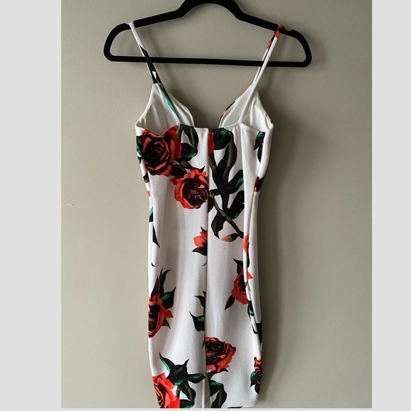 Floral bodycon spaghetti strap dress - Picture 2 of 2